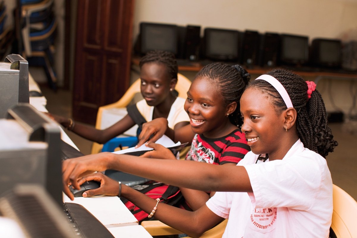 Microsofts-education-project-in-Senegal.